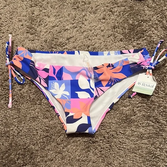 SOLD ON E B A Y Altar'd State Bikini Set S Tropical Floral Twist Front BNWT - Picture 8 of 11